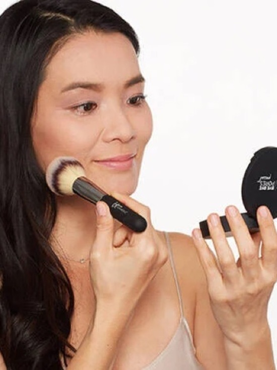 BYE BYE PORES PORELESS FINISH AIRBRUSH PRESSED POWDER MATTIFYING SETTING POWDER - Picture 4 of 6